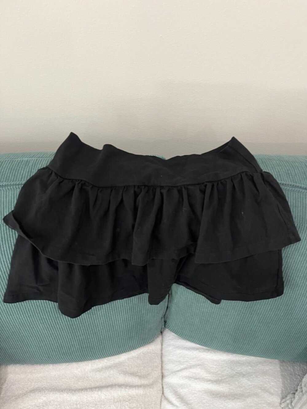 Aritzia Sunday Best Black High Waisted Tiered Ruffle Mini Skirt